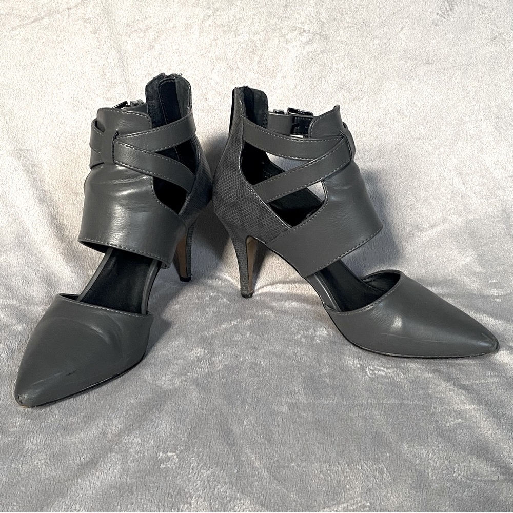 Aldo Gallese Leather Heels (7.5)